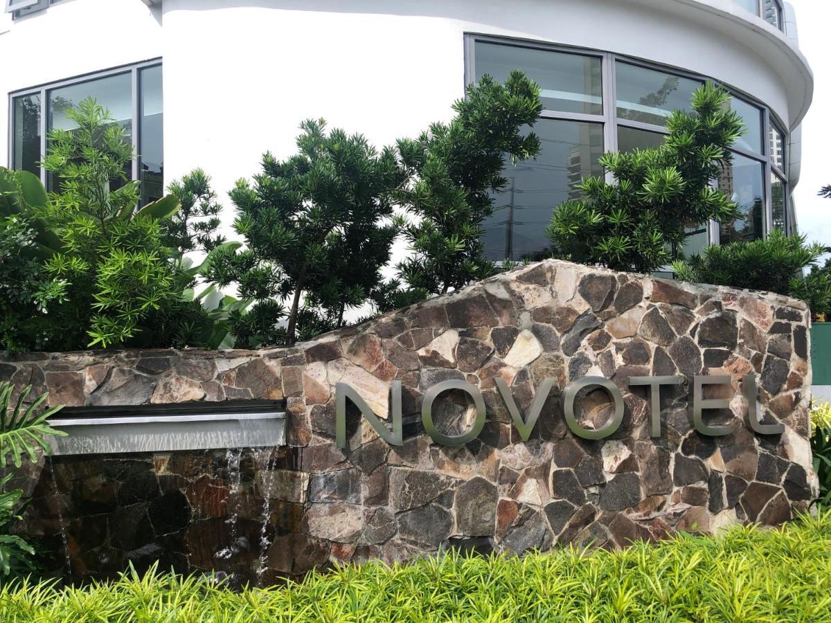 Luxxe Interior Design Condo - Novotel Residences At Acqua Private Residences Mandaluyong Esterno foto