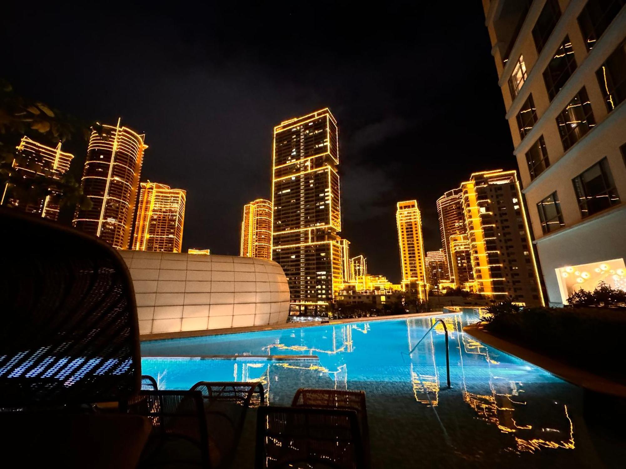 Luxxe Interior Design Condo - Novotel Residences At Acqua Private Residences Mandaluyong Esterno foto